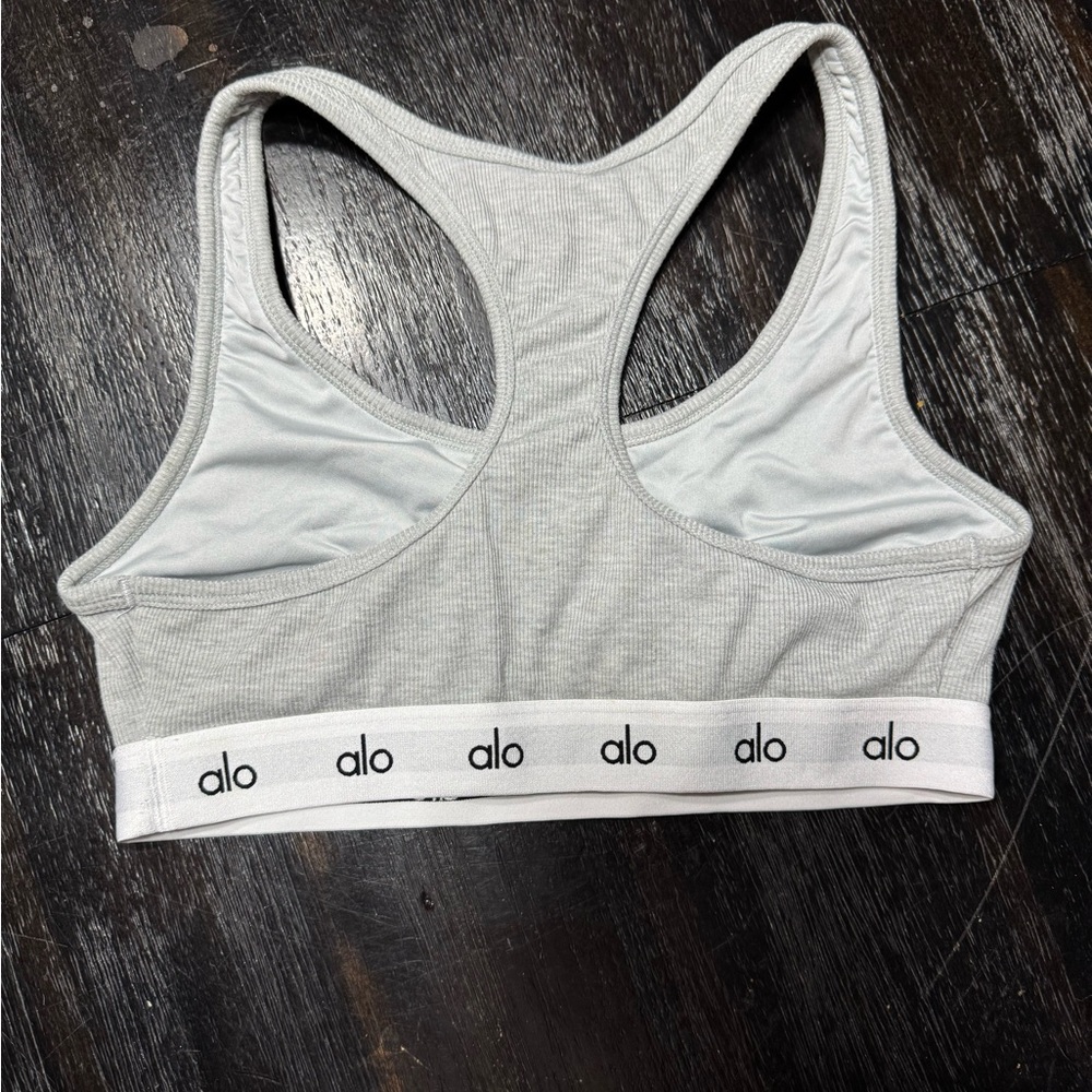 Alo Gray Ribbed Sports Bra - Picture 3 of 3